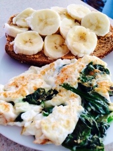 egg whites and spinach with toast